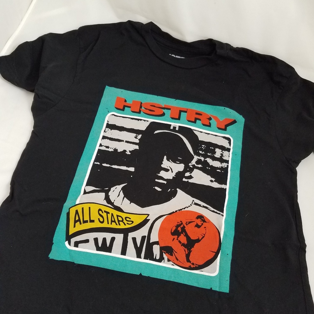 NAS brand HSTRY Jackie black tee sz S